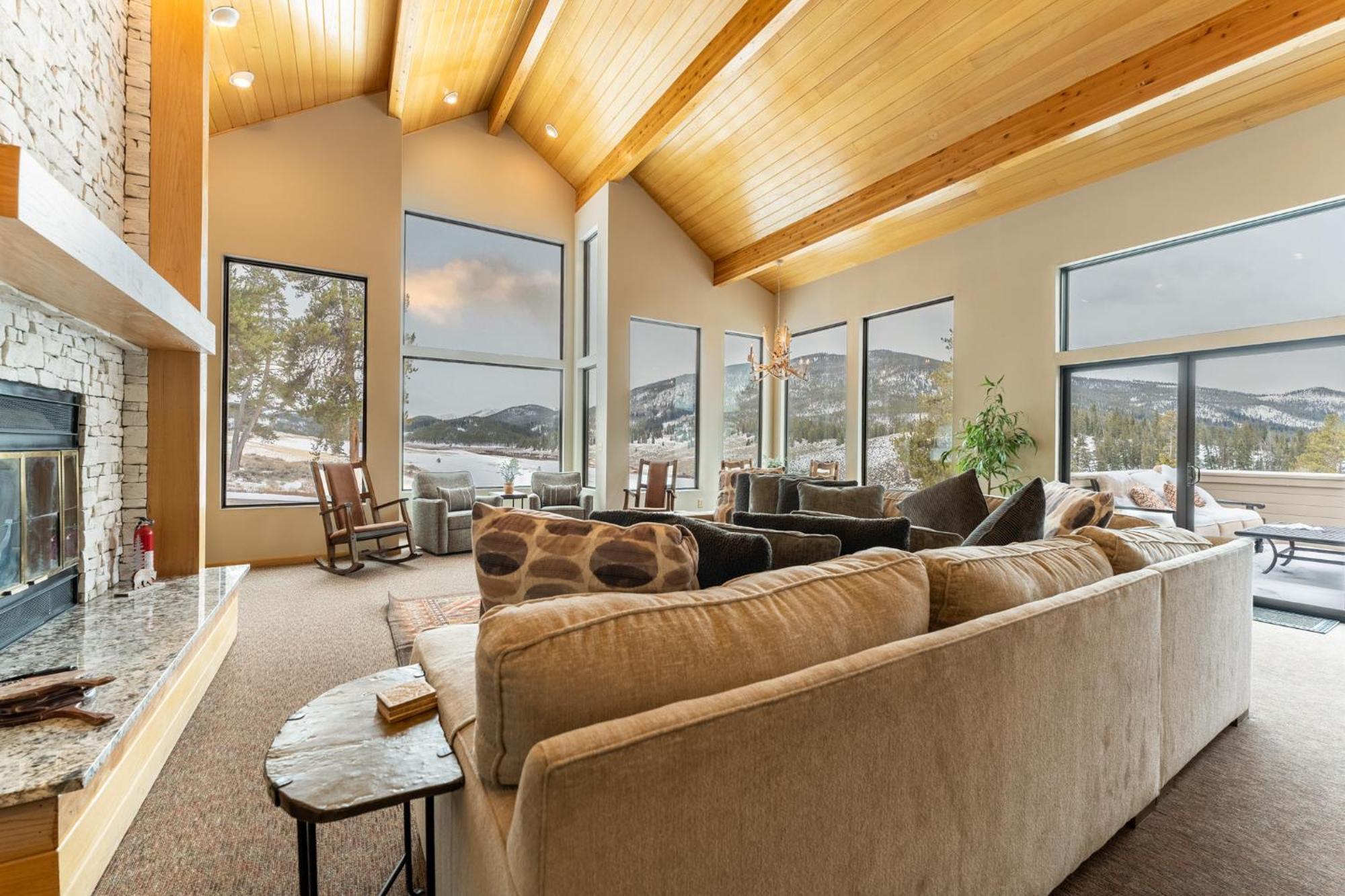 203 Gentian Road Villa Keystone Buitenkant foto